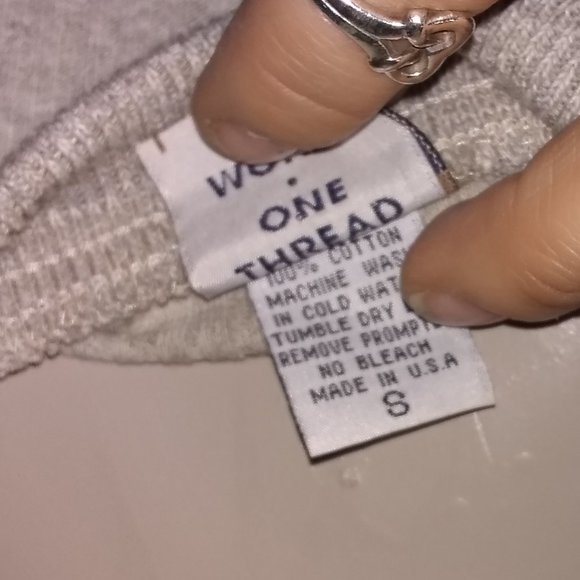 YAGA GIRLZ CROP TOP  GRAY SMALL  SUPER CUTE!!! - Picture 7 of 8